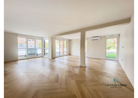 Mieszkanie na sprzedaż - Obernai, Francja, 118,94 m², 690 591 USD (2 796 895 PLN), NET-97000988
