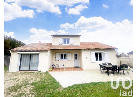 Dom na sprzedaż - Saint-Martin-La-Pallu, Francja, 145 m², 239 641 USD (980 133 PLN), NET-102342864