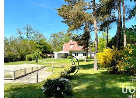 Dom na sprzedaż - Montfort-L'amaury, Francja, 255 m², 843 554 USD (3 323 604 PLN), NET-97642613