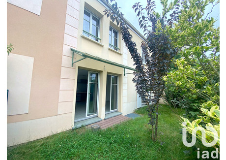 Mieszkanie na sprzedaż - Epernon, Francja, 50 m², 176 626 USD (680 012 PLN), NET-99819630