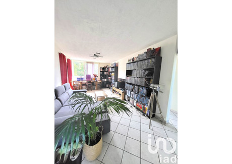 Mieszkanie na sprzedaż - Saint-Étienne, Francja, 73 m², 67 532 USD (276 881 PLN), NET-100467572