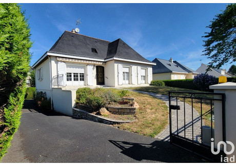 Dom na sprzedaż - Saumur, Francja, 109 m², 260 475 USD (1 002 828 PLN), NET-99645739