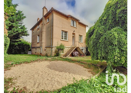 Dom na sprzedaż - Vivonne, Francja, 206 m², 171 945 USD (689 497 PLN), NET-99427954