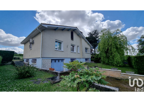 Dom na sprzedaż - Rouillac, Francja, 143 m², 218 762 USD (861 921 PLN), NET-96831343