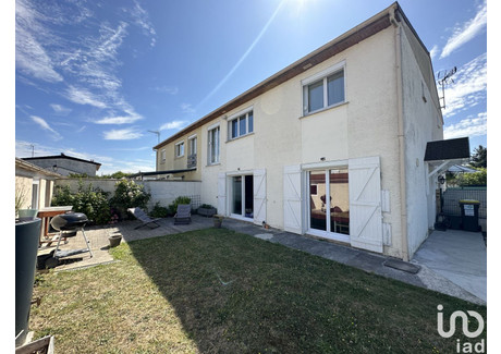 Dom na sprzedaż - Lesigny, Francja, 83 m², 301 585 USD (1 188 245 PLN), NET-90540191