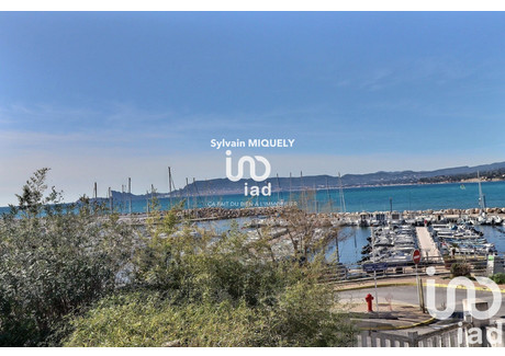 Dom na sprzedaż - Saint-Cyr-Sur-Mer, Francja, 81 m², 743 654 USD (2 855 631 PLN), NET-100383113