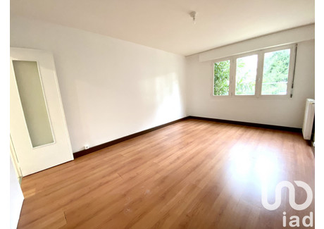 Mieszkanie na sprzedaż - Evry, Francja, 45 m², 136 868 USD (536 521 PLN), NET-100848870