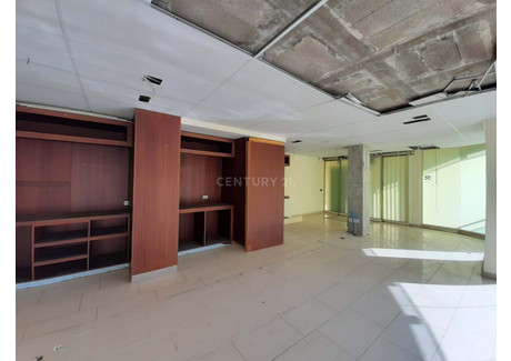 Komercyjne na sprzedaż - Barcelona, Hiszpania, 62 m², 55 251 USD (212 715 PLN), NET-96053066