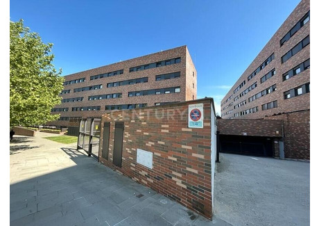 Komercyjne na sprzedaż - Sabadell, Hiszpania, 39 m², 8543 USD (35 709 PLN), NET-96410071