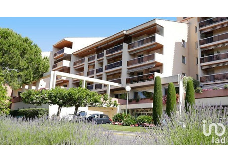 Mieszkanie na sprzedaż - Grasse, Francja, 62 m², 158 289 USD (609 413 PLN), NET-96801890