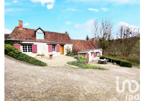 Dom na sprzedaż - Épeigné-Les-Bois, Francja, 135 m², 259 503 USD (999 087 PLN), NET-95883152