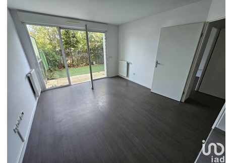 Mieszkanie na sprzedaż - Aulnay-Sous-Bois, Francja, 40 m², 176 618 USD (676 447 PLN), NET-94801982