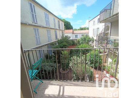 Mieszkanie na sprzedaż - Saintes, Francja, 85 m², 181 563 USD (731 698 PLN), NET-97696455