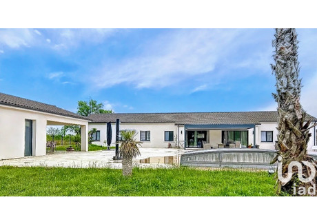 Dom na sprzedaż - Montpon-Ménestérol, Francja, 249 m², 601 434 USD (2 459 865 PLN), NET-97937312