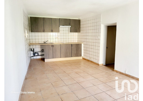 Mieszkanie do wynajęcia - Coursan, Francja, 49 m², 539 USD (2238 PLN), NET-101777776