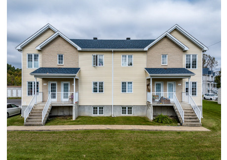 Dom na sprzedaż - 2313-2323 Route 337, Sainte-Julienne, QC J0K2T0, CA Sainte-Julienne, Kanada, 502 m², 795 656 USD (3 118 972 PLN), NET-101362517