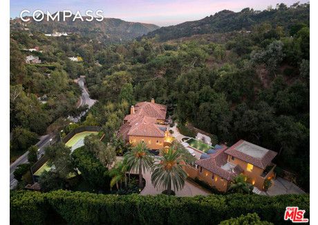 Dom na sprzedaż - 2719 Benedict Canyon Dr Beverly Hills, Usa, 745,36 m², 11 250 000 USD (45 787 500 PLN), NET-101445518