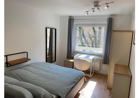 Mieszkanie do wynajęcia - Parkstraße Frankfurt Am Main, Niemcy, 75 m², 937 USD (3840 PLN), NET-100045498