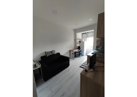 Dom do wynajęcia - Rua do Mirador Lisbon, Portugalia, 45 m², 1247 USD (5074 PLN), NET-100169352