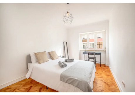 Mieszkanie do wynajęcia - Rua Barão de Sabrosa Lisbon, Portugalia, 88 m², 785 USD (3210 PLN), NET-100283289