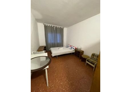 Mieszkanie do wynajęcia - Carrer de Berlín Barcelona, Hiszpania, 100 m², 604 USD (2471 PLN), NET-100361662