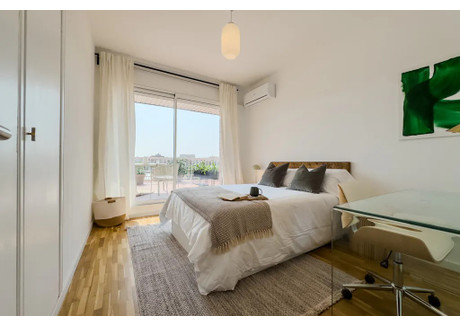 Mieszkanie do wynajęcia - Carrer de Mallorca Barcelona, Hiszpania, 240 m², 1819 USD (7457 PLN), NET-100390717