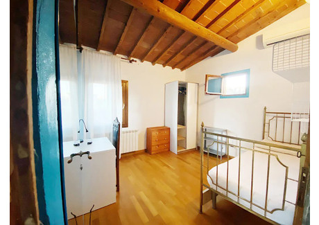 Mieszkanie do wynajęcia - Via dei Castellani Florence, Włochy, 140 m², 779 USD (3171 PLN), NET-100568100