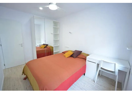 Mieszkanie do wynajęcia - Carrer de Bonsoms Barcelona, Hiszpania, 150 m², 655 USD (2626 PLN), NET-100500434