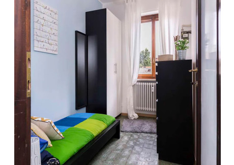 Mieszkanie do wynajęcia - Via Gallarate Milan, Włochy, 140 m², 768 USD (3189 PLN), NET-100647273