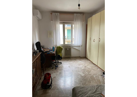 Mieszkanie do wynajęcia - Via Leopoldo Pellas Florence, Włochy, 90 m², 681 USD (2847 PLN), NET-100825351