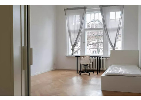 Mieszkanie do wynajęcia - Karl-Marx-Straße Berlin, Niemcy, 144 m², 883 USD (3380 PLN), NET-100948819