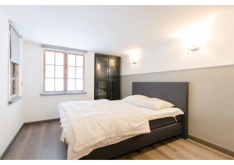 Mieszkanie do wynajęcia - Rue du Trône Ixelles, Belgia, 60 m², 669 USD (2615 PLN), NET-101087120