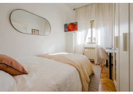 Mieszkanie do wynajęcia - Calle de Granada Madrid, Hiszpania, 150 m², 838 USD (3218 PLN), NET-101023548