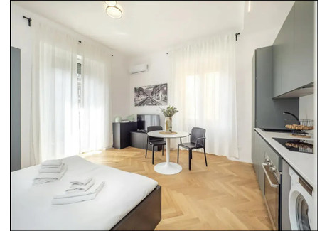 Mieszkanie do wynajęcia - Viale Corsica Milan, Włochy, 35 m², 1674 USD (6848 PLN), NET-101023524