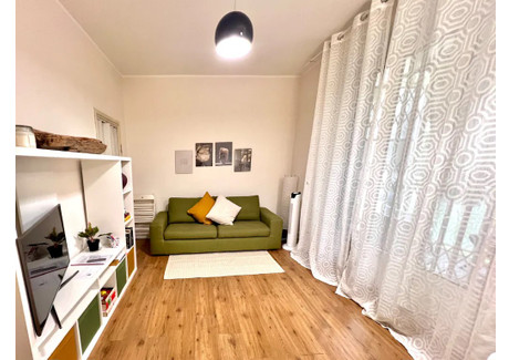 Mieszkanie do wynajęcia - Via Erasmo Gattamelata Milan, Włochy, 60 m², 1812 USD (7518 PLN), NET-101267791