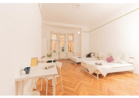 Mieszkanie do wynajęcia - Gutenberg tér Budapest, Węgry, 86 m², 272 USD (1079 PLN), NET-101238298