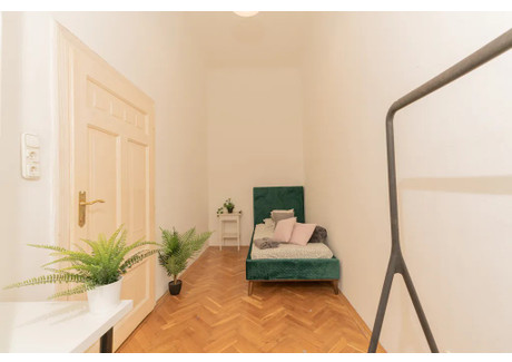 Mieszkanie do wynajęcia - Gutenberg tér Budapest, Węgry, 86 m², 312 USD (1278 PLN), NET-101238303