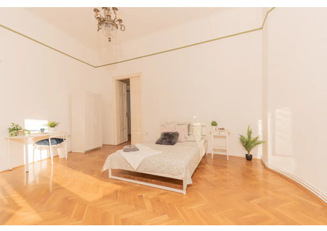 Mieszkanie do wynajęcia - Gutenberg tér Budapest, Węgry, 86 m², 406 USD (1662 PLN), NET-101238305