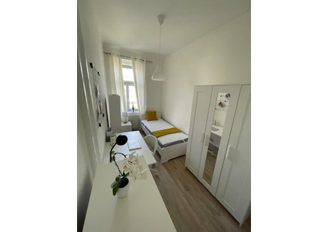 Mieszkanie do wynajęcia - Lassallestraße Vienna, Austria, 63 m², 679 USD (2782 PLN), NET-101355142