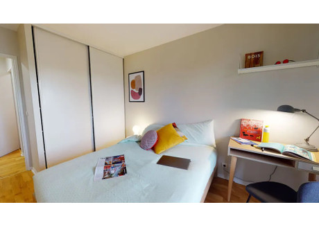 Mieszkanie do wynajęcia - Place du 19 Mars Issy-Les-Moulineaux, Francja, 108 m², 856 USD (3441 PLN), NET-101300615