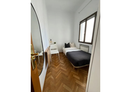 Mieszkanie do wynajęcia - Avenida de Menéndez Pelayo Madrid, Hiszpania, 140 m², 819 USD (3282 PLN), NET-101440480