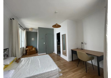 Dom do wynajęcia - Rue Robespierre Montreuil, Francja, 305 m², 1012 USD (4070 PLN), NET-101439787