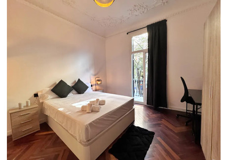 Mieszkanie do wynajęcia - Carrer de Pau Claris Barcelona, Hiszpania, 231 m², 1040 USD (4315 PLN), NET-101527283