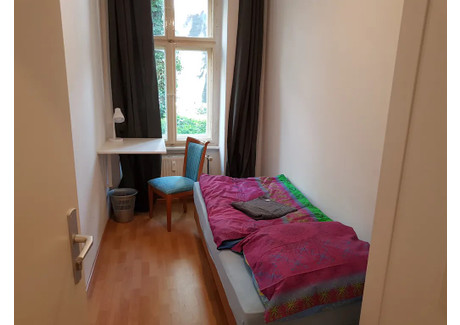 Mieszkanie do wynajęcia - Weisestraße Berlin, Niemcy, 60 m², 729 USD (2894 PLN), NET-101663895