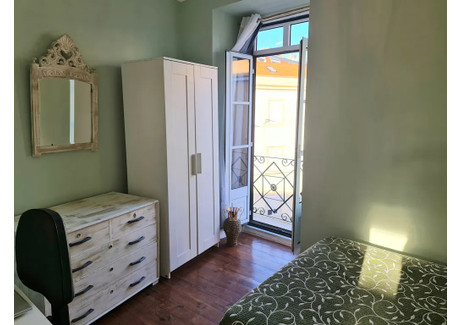 Mieszkanie do wynajęcia - Calçada dos Barbadinhos Lisbon, Portugalia, 60 m², 723 USD (3022 PLN), NET-101861816