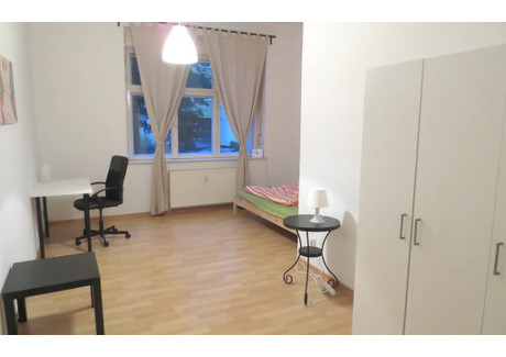 Mieszkanie do wynajęcia - Pintschstraße Berlin, Niemcy, 106 m², 763 USD (3167 PLN), NET-101862946