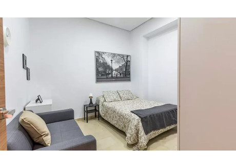 Mieszkanie do wynajęcia - Carrer de la Pau Valencia, Hiszpania, 175 m², 417 USD (1704 PLN), NET-101887996