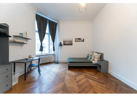 Mieszkanie do wynajęcia - Kantstraße Berlin, Niemcy, 164 m², 807 USD (3234 PLN), NET-101888740