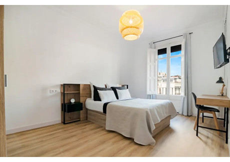 Mieszkanie do wynajęcia - Ronda de Sant Pere Barcelona, Hiszpania, 180 m², 975 USD (3990 PLN), NET-102131989