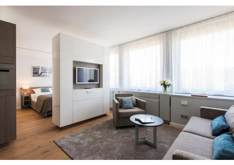 Mieszkanie do wynajęcia - Münchener Straße Frankfurt Am Main, Niemcy, 33 m², 3142 USD (12 849 PLN), NET-102251561